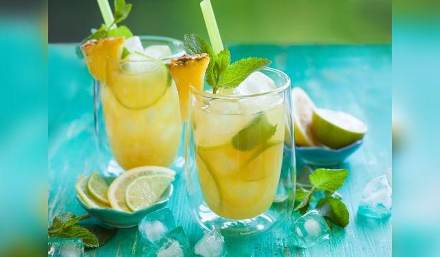 El ponche es un universo por explorar: juega con la combinación de frutas y destilados.   