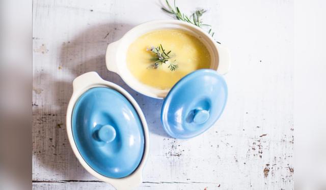 Esta deliciosa receta de Ale Pinasco hará que te enamores de los hígados de pollo (foto: <strong>Julia Bochanneck</strong>).   