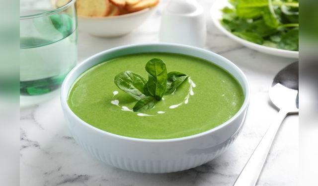 La crema de espinaca es un gran alimento, en especial para los niños y niñas en crecimiento.   