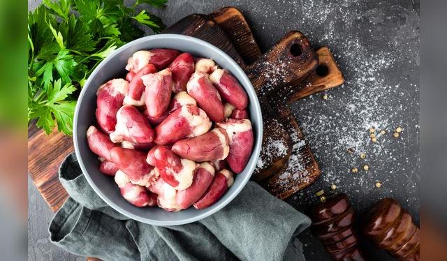 Puedes quitar el exceso de grasa para reducir su carga calórica.    