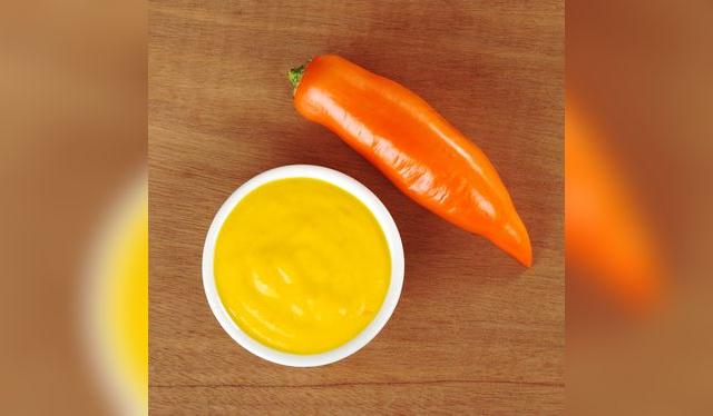 La pasta de ají amarillo es fácil de hacer, y es la base para muchas recetas.    