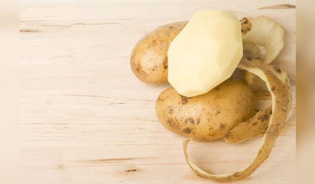 La cáscara de papa puede reemplazar la harina de maíz La cáscara de papa puede reemplazar la harina de maíz