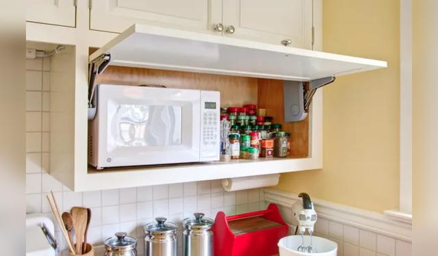 Representa un peligro, ya que se podría caer fácilmente    