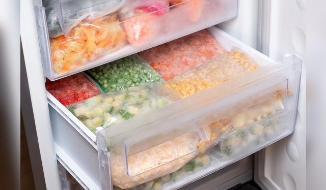 Separar las frutas y verduras   