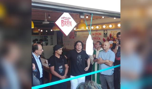 Gastón Acurio acompañó en sus inicios a Brandon Altamirano.    