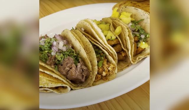 Roberto Culca afirma que los tacos mexicanos tienen un sabor similar al de la salchicha huachana peruana. Roberto Culca afirma que los tacos mexicanos tienen un sabor similar al de la salchicha huachana peruana.