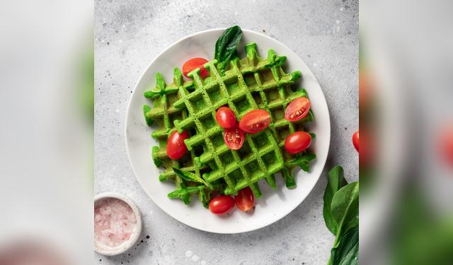  Waffles de espinaca    