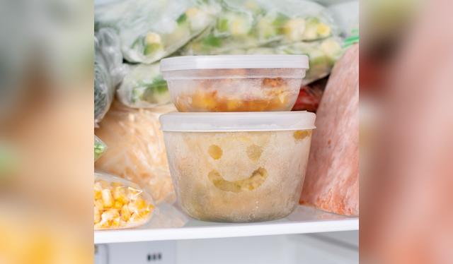 Utilizar recipientes herméticos para proteger los alimentos.   