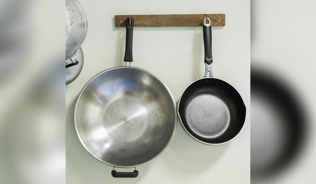 El huequito del mango no está de adorno, úsalo para tener todo en orden.   