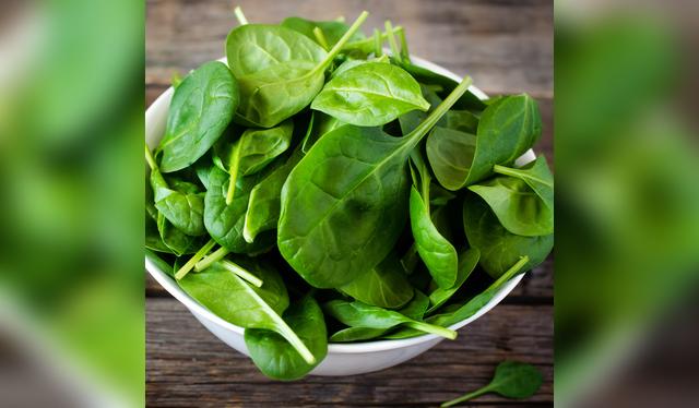 Las espinacas congeladas ofrecen mejor absorción de hierro y calcio tras ser cocidas.   