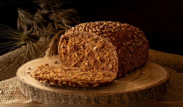 Una rebanada de pan integral puede ser tu mejor aliado para controlar el azúcar en sangre.
