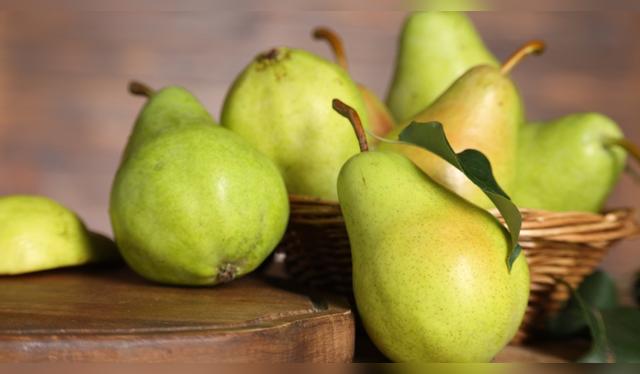 La pera aporta propiedades antioxidantes y favorece el correcto funcionamiento del organismo. Fuente: Shutterstock. La pera aporta propiedades antioxidantes y favorece el correcto funcionamiento del organismo. Fuente: Shutterstock.