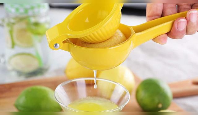 Fortalece tus defensas con un jugo de limón.   