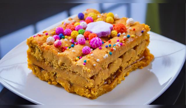 Los turrones, elaborados por emprendedoras locales, incluyen la tradicional receta de Doña Pepa y opciones sin azúcar. Fuente: Shutterstock.   