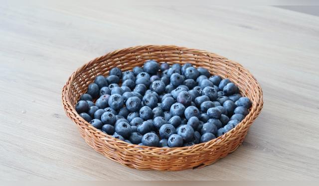 Los arándanos congelados tienen diversas propiedades. Los arándanos congelados tienen diversas propiedades.