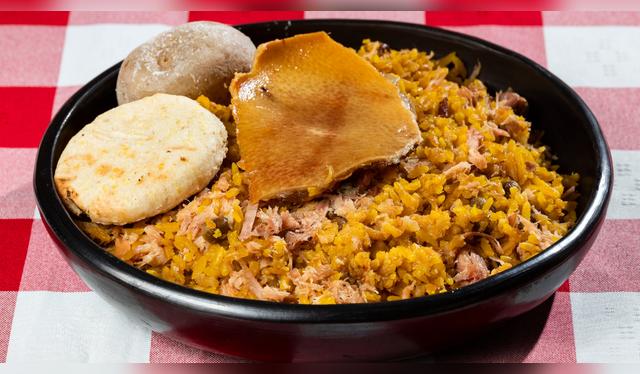 La lechona colombiana fue elegida el mejor plato del mundo, según Taste Atlas 2025.