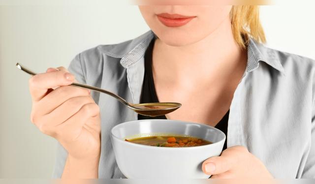 Las legumbres son una fuente natural de proteínas y fibra que deberíamos incluir al menos cuatro veces por semana. Las legumbres son una fuente natural de proteínas y fibra que deberíamos incluir al menos cuatro veces por semana.