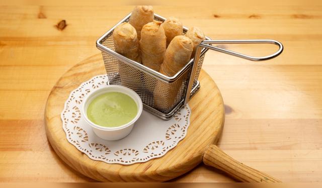 Los tequeños, elaborados tradicionalmente con masa de trigo y queso blanco, han evolucionado. Fuente: Shutterstock.   