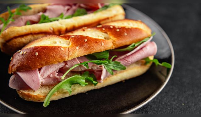 Desde el clásico sándwich con jamón, este alimento ha revolucionado en el tiempo. Desde el clásico sándwich con jamón, este alimento ha revolucionado en el tiempo.