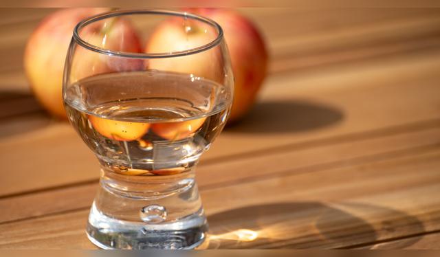 Vinagre blanco. Vinagre blanco.