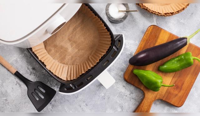 Utiliza recipientes que perjudiquen a tus alimentos. Fuente: Shutterstock. Utiliza recipientes que perjudiquen a tus alimentos. Fuente: Shutterstock.