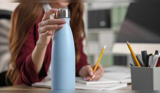 Las tapas y boquillas son zonas críticas donde se concentra la mayor cantidad de microorganismos. Las tapas y boquillas son zonas críticas donde se concentra la mayor cantidad de microorganismos.