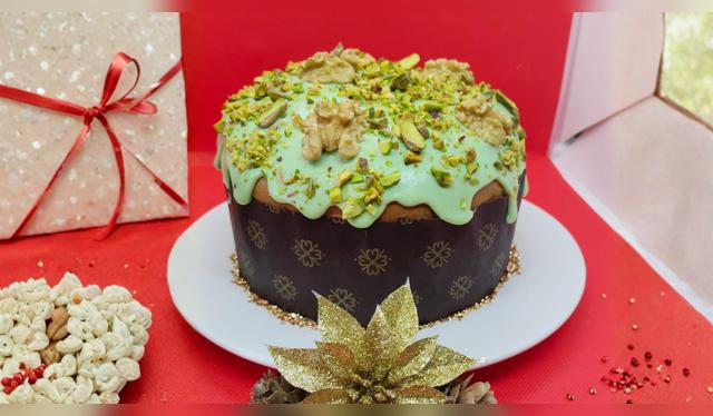 Panetón italiano con crema de pistachos   