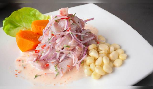 Ceviche peruano.    