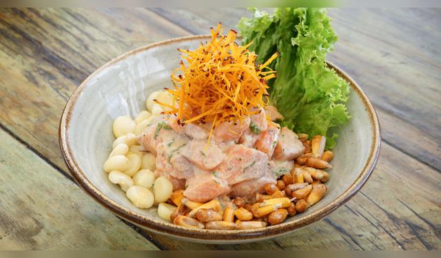  La trucha y los peces de río son un poco más grasos y requieren una leche de tigre especial.    