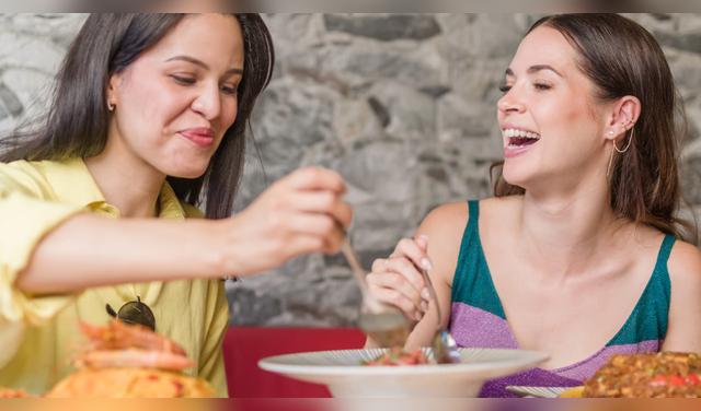 La emoción también transforma la experiencia gastronómica al combinar nostalgia, sorpresa y técnicas culinarias. Foto: Envato  
