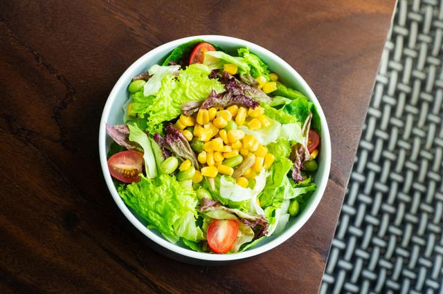 Un salteado de vegetales te aporta energía y proteína.   