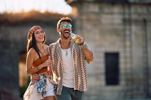 Con la molécula Alcarelle, el laboratorio espera ofrecer desinhibición sin resacas ni riesgos de adicción. Fuente: Shutterstock.   