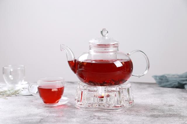 Preparar el té de kukicha es fácil y rápido.   