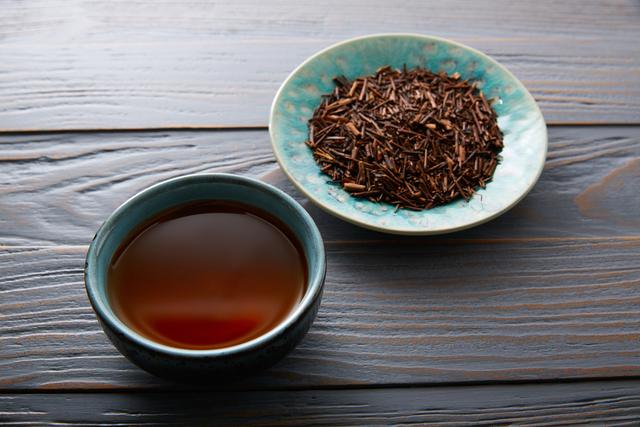 Té de kukicha japonés.   