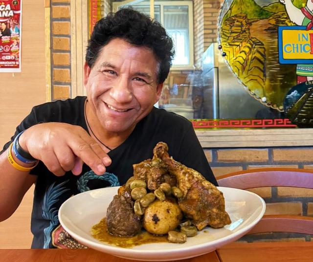 Entre los platos que ofrece Inka Chicken está la pachamanca.   