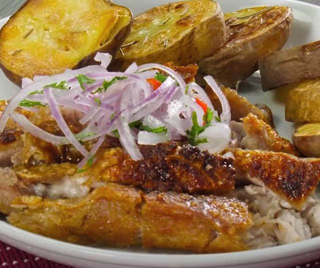  Chancho a la caja china.   