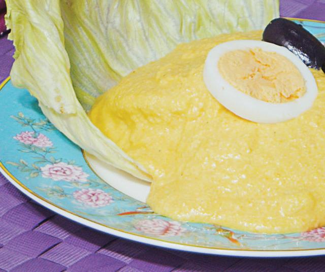 Crema huancaína. Crema huancaína.