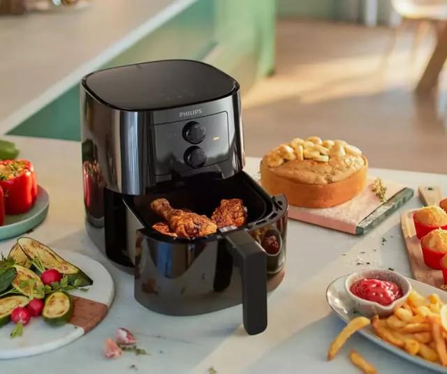 Coloca la cantidad adecuada de alimentos.   
