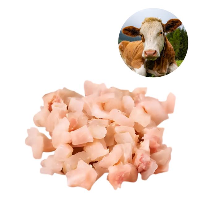 La patita con maní está hecho a base de las patas de res. La patita con maní está hecho a base de las patas de res.