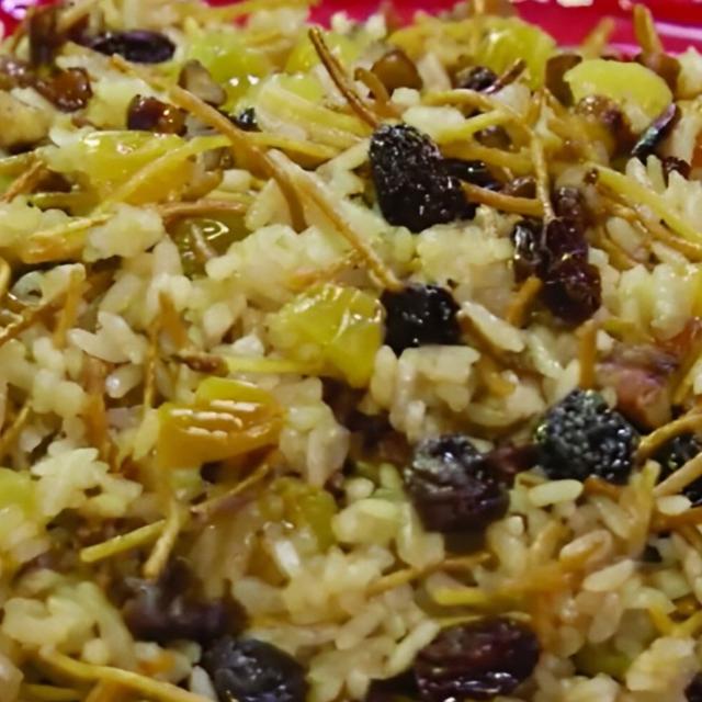 Arroz árabe, guarnición infaltable en la cena navideña.   
