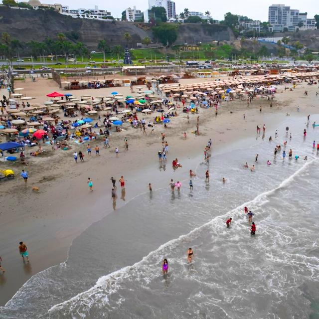 La Playa Agua Dulce es una de las más visitadas en el verano. Por ello, se establecieron diversas normativas.   