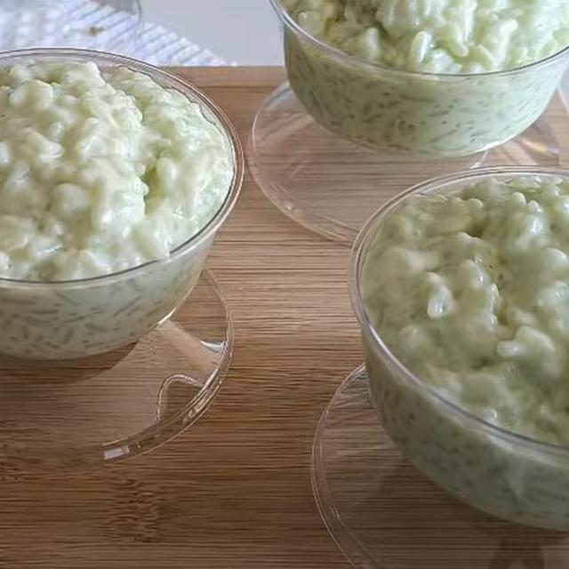  Arroz con leche de limón.    