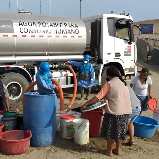  Distribución de agua mediante camiones cisterna en zonas vulnerables.   
