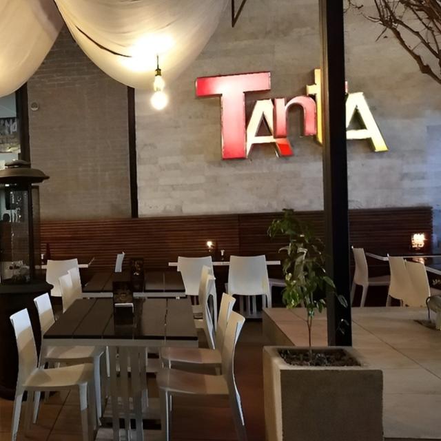Restaurante Tanta.   