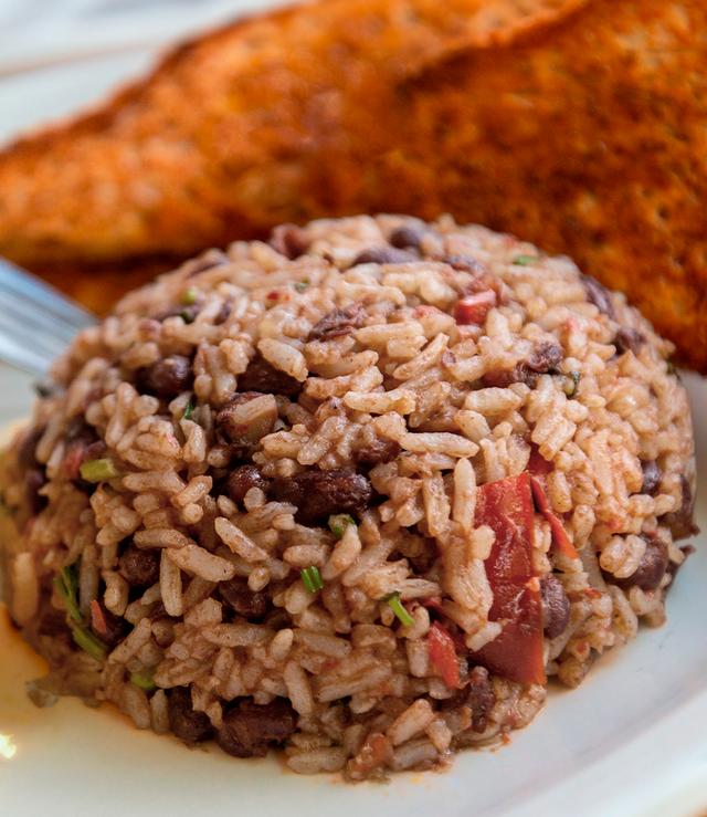 Gallo pinto.   