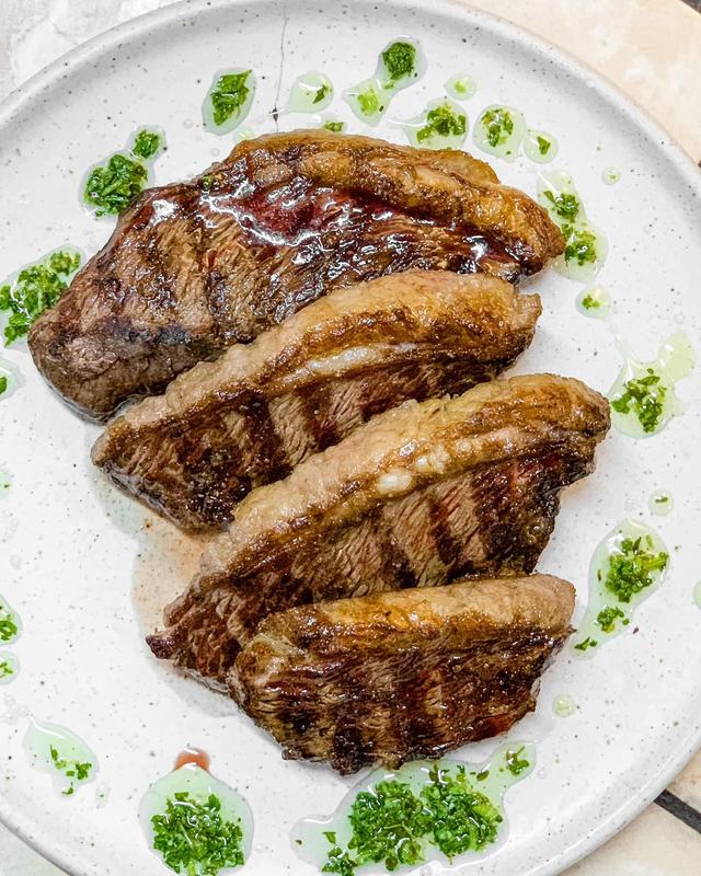 La especialidad de este restaurante es la parrilla. Foto: Facebook de El Asador La especialidad de este restaurante es la parrilla. Foto: Facebook de El Asador