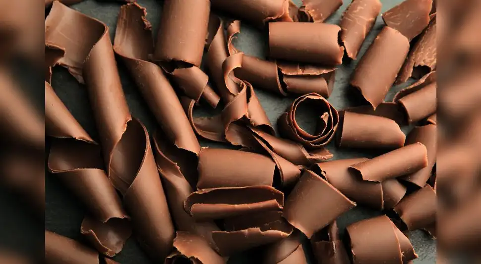 Técnicas de decoración con chocolate Técnicas de decoración con chocolate