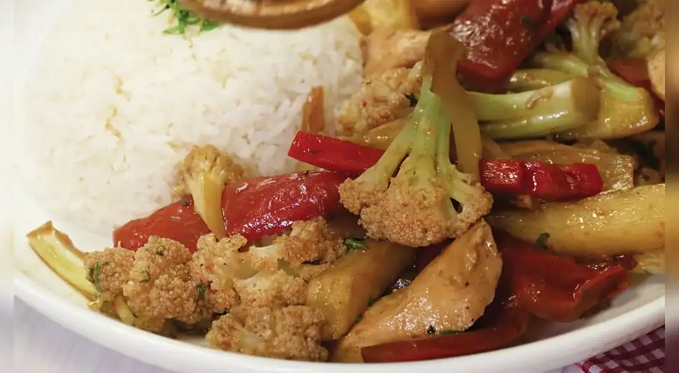 Saltado de coliflor Saltado de coliflor