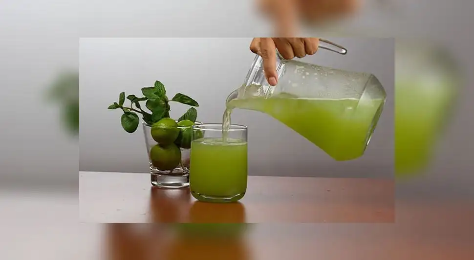 Limonada de hierba buena