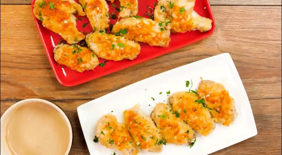 Alitas con ajo y parmesano